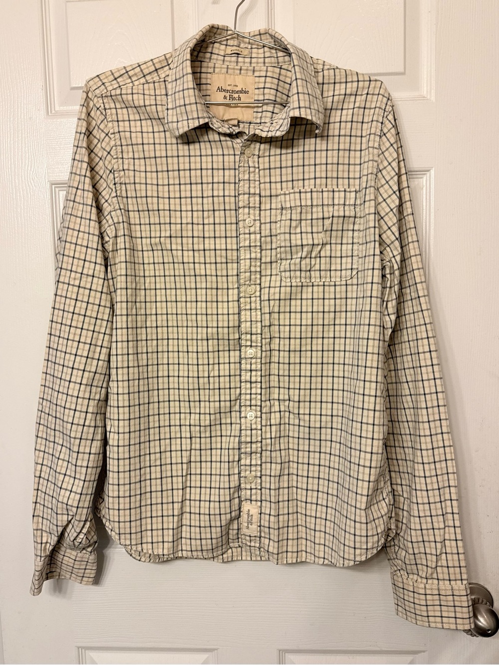 Abercrombie & Fitch Men’s XL Muscle Fit Plaid Button-Up Shirt